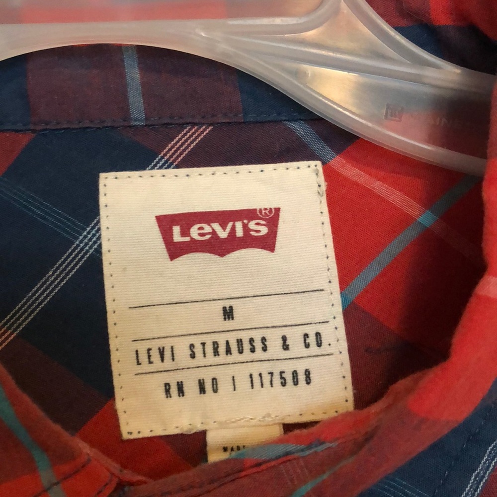 Men’s Levi’s Button Down - image 3